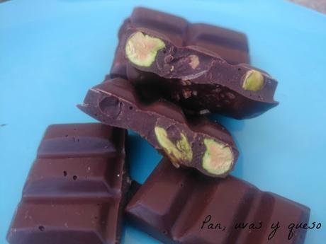 Chocolate con pistachos Chocolate con pistachos