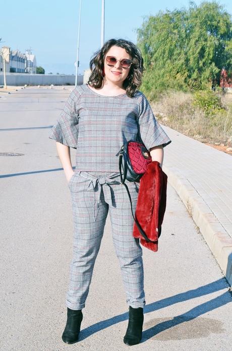 Cómo llevar un conjunto de estampado principe de gales