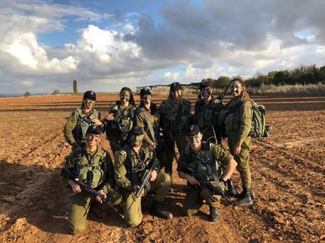 IDF: nuevo curso de oficiales de C4i.