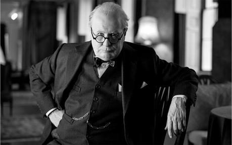 Crítica: Las Horas Más Oscuras (2017) Dir. Joe Wright