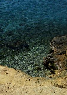 Paseando por el emporion de la Illeta dels Banyets