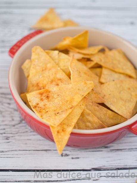 Nachos caseros con tortillas de maíz. Vídeo receta Nachos caseros con tortillas de maíz. Vídeo receta
