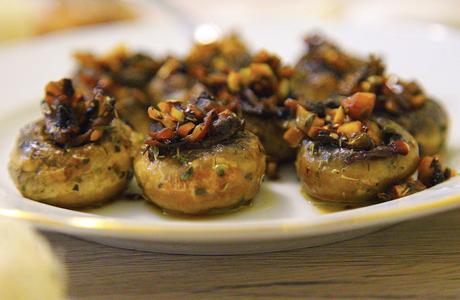 CREMA DE COLIFLOR AL CURRY & CHAMPIÑONES AL LIMÓN CREMA DE COLIFLOR AL CURRY & CHAMPIÑONES AL LIMÓN