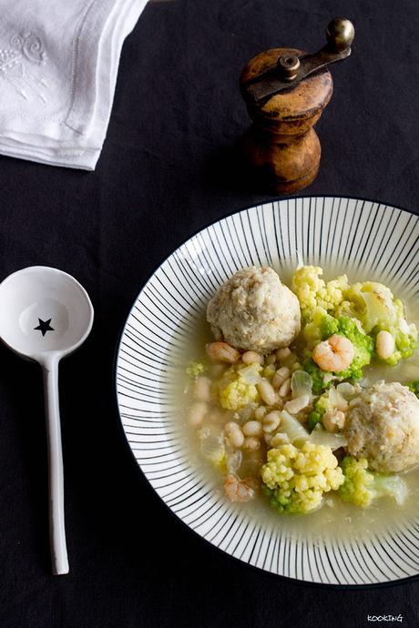 Albondigas de bacalao con brocoli y judias