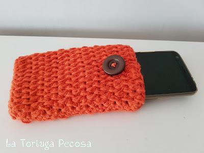 FUNDA MÓVIL CROCHET