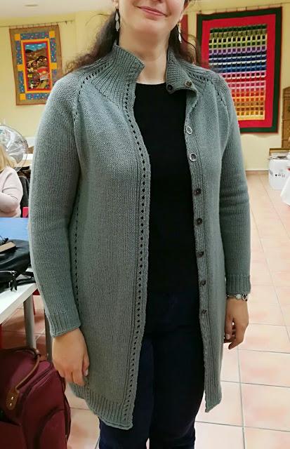 Terminando proyectos, chaqueta Naima