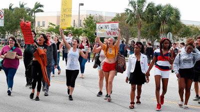 Los estudiantes que sobrevivieron a la masacre de Parkland ofrecen una lección a su país