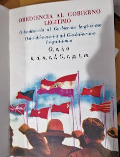 Libro usado durante la Segunda República. El papel de la escuela en la II República, el franquismo y en la Transición Española.