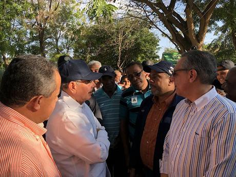 Danilo realiza visita sorpresa a El Granado, Municipio de Tamayo.