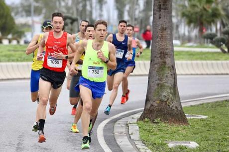 Más de 1.100 corredores participan en La IV Carrera Popular de la Universidad Pablo de Olavide
