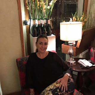 CON UN PRI DESMANTELADO ERIKA FUNES SALE A PEDIR EL VOTOC...