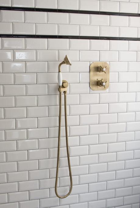 reforma piso estilo escandinavo estilo art deco encimera de madera baño vestidor reforma piso estilo escandinavo estilo art deco encimera de madera baño vestidor
