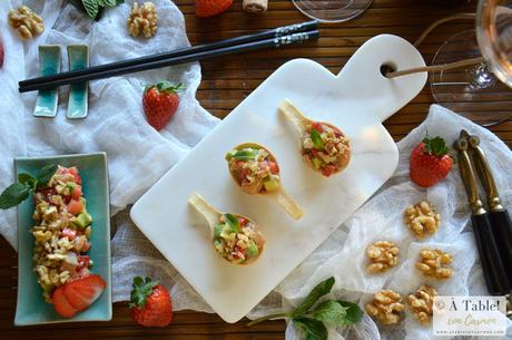 Tartar de Salmón con Fresas y Nueces