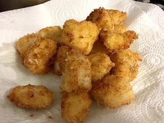 BACALAO EN TAQUITOS CON SALSA DE ROMESCO