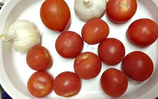 BACALAO EN TAQUITOS CON SALSA DE ROMESCO