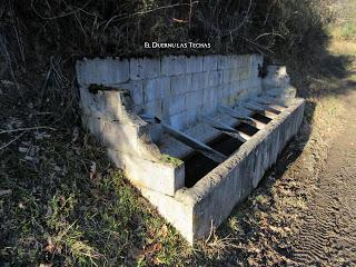 Por los praos de Vil.lar de Cinfuegos y Las Chanas