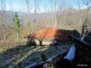 Por los praos de Vil.lar de Cinfuegos y Las Chanas