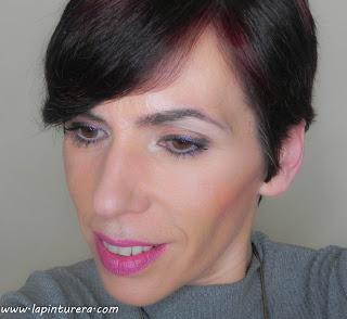 Look suave versus look intenso con la paleta White Peach de Too Faced