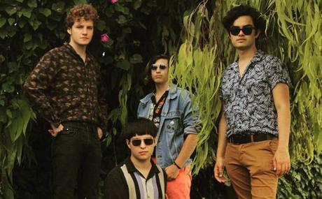 LANZAMIENTOS: EN EL JARDÍN - BANANA CHILD