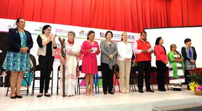 CONMEMORA DIFEM DÍA INTERNACIONAL DE LA MUJER CON INTEGRANTES DE COMUNIDADES MAZAHUAS