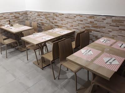 EL COLISEO. Restaurante italiano