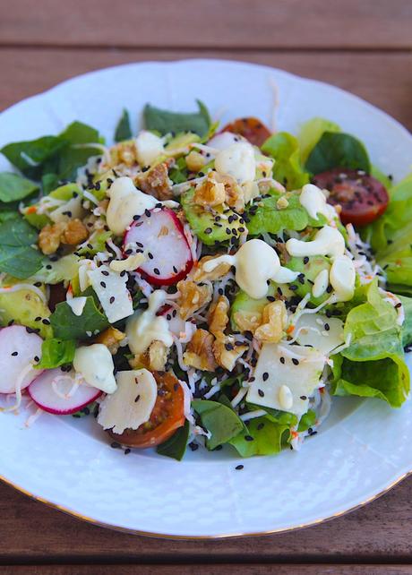 ENSALADA DE CANGREJO CON SALSA CREME FRAICHE