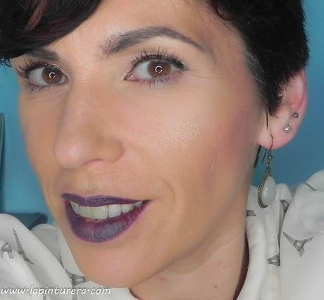 Subversive Socialité: Look doble delineado y labial morado Nyx