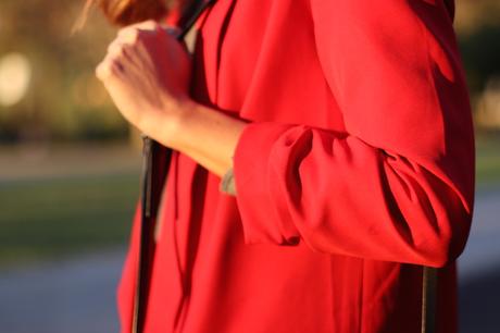 RED BLAZER