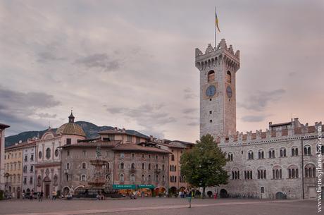 PLaza del Duomo Trento turismo viaje Italia