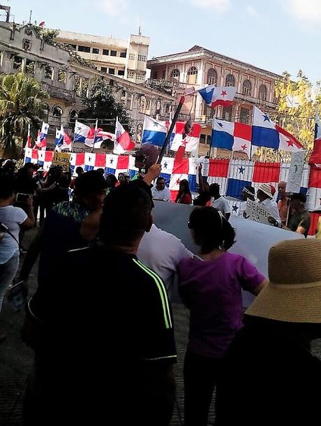 Participación en protesta ciudadana de la cinco de mayo