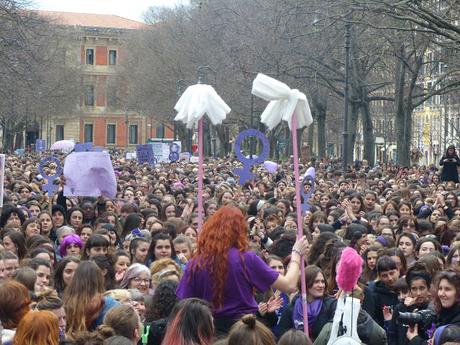 DÍA INTERNACIONAL DE LA MUJER DÍA INTERNACIONAL DE LA MUJER