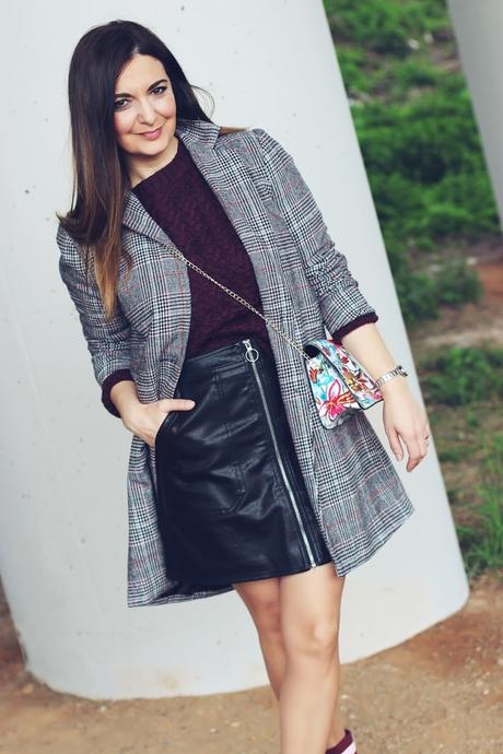 Como combinar una falda de polipiel Como combinar una falda de polipiel