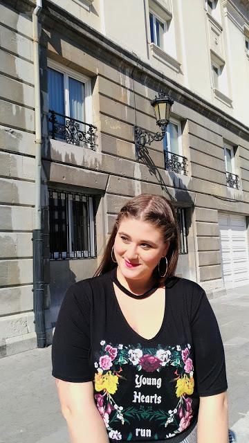Falda skater + Camiseta choker ~ Plus size Fashion Falda skater + Camiseta choker ~ Plus size Fashion