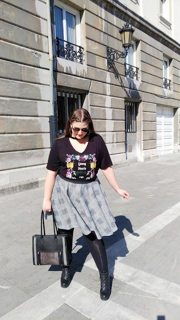 Falda skater + Camiseta choker ~ Plus size Fashion Falda skater + Camiseta choker ~ Plus size Fashion