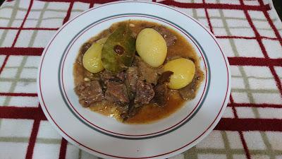 FRICANDO DE TERNERA CON PATATAS FRICANDO DE TERNERA CON PATATAS