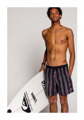 QUIKSILVER PRESENTA MAD WAX
