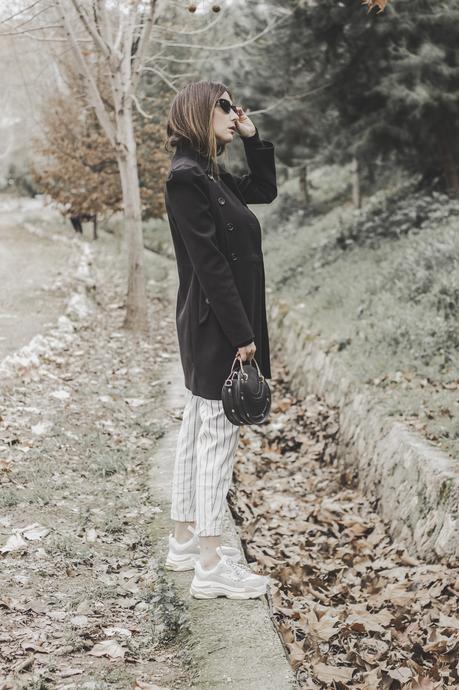 JOGGERS: TRAVEL LOOK