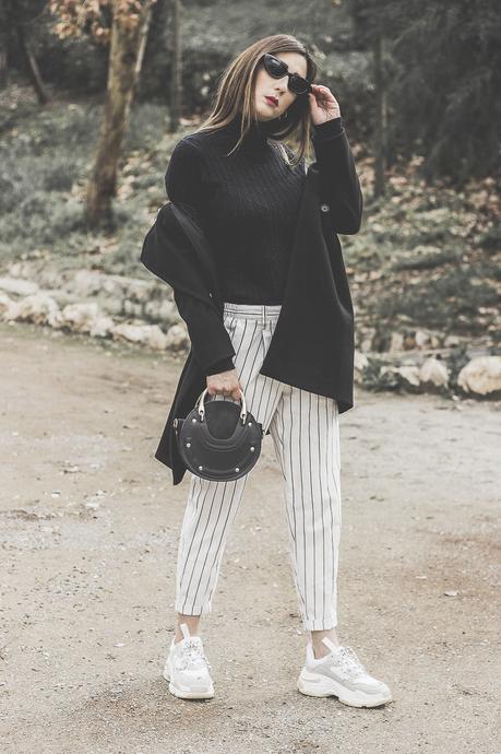 JOGGERS: TRAVEL LOOK