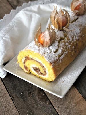 Brazo de gitano de mascarpone y manzana Brazo de gitano de mascarpone y manzana