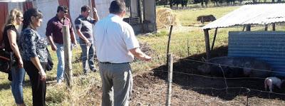 Evalúan los daños provocados por un incendio en la escuela Técnica Evalúan los daños provocados por un incendio en la escuela Técnica