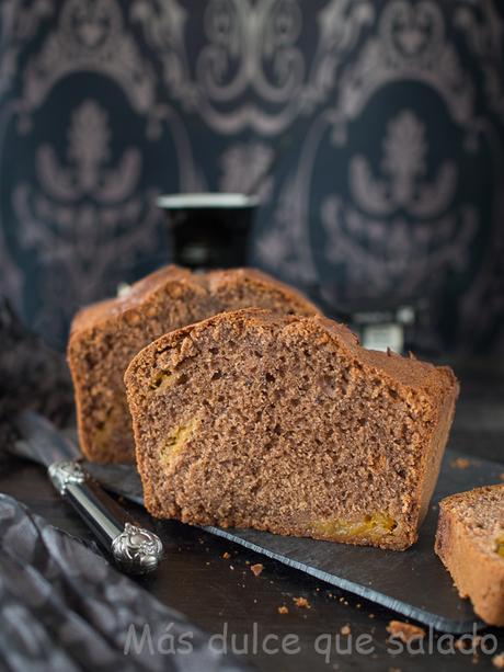 Bizcocho de natillas de chocolate relleno de mermelada de calabaza. Vídeo Receta