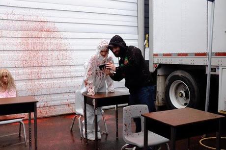 Primeras imágenes del rodaje de la adaptación de 'Spontaneous', novela de Aaron Starmer