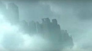 El misterio de las ciudades flotantes de China: extrañas siluetas de edificios entre las nubes.