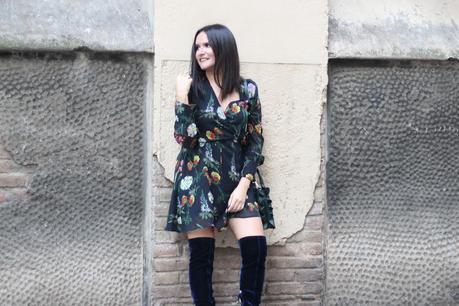 Vestido de flores + Botas altas terciopelo - Paperblog