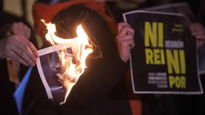 ¿Injurias a la Corona? No, libertad de expresión.