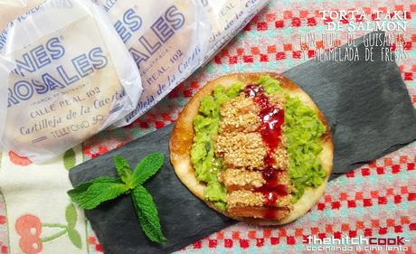 TORTA-TAKI DE SALMÓN CON PURÉ DE GUISANTES Y MERMELADA DE FRESAS (Inés Rosales)