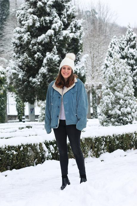 Outfit para la nieve con cazadora vintage
