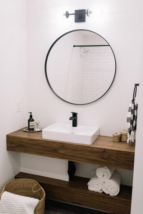 Antes y Después: Un Cambio de Imagen para una Casa de Mediados de Siglo Antes y Después: Un Cambio de Imagen para una Casa de Mediados de Siglo