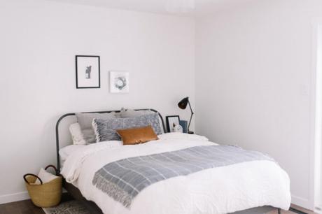 Antes y Después: Un Cambio de Imagen para una Casa de Mediados de Siglo Antes y Después: Un Cambio de Imagen para una Casa de Mediados de Siglo