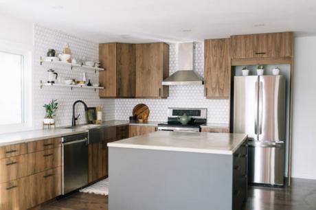 Antes y Después: Un Cambio de Imagen para una Casa de Mediados de Siglo Antes y Después: Un Cambio de Imagen para una Casa de Mediados de Siglo